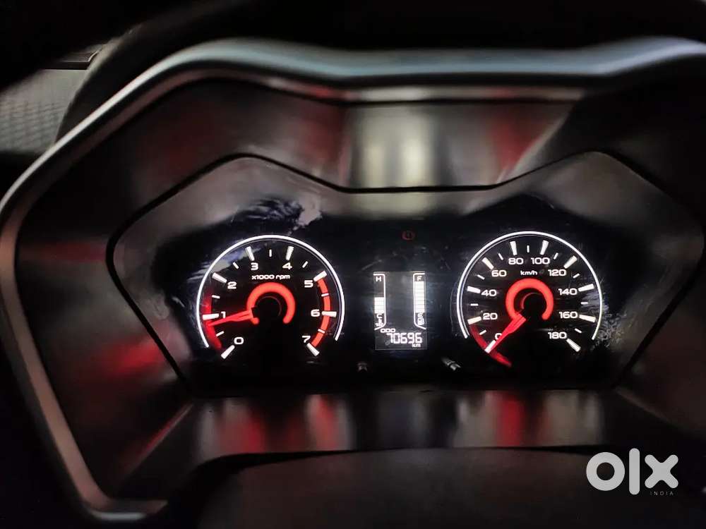 Mahindra Kuv 100 K6 Bs4 6seater 2016