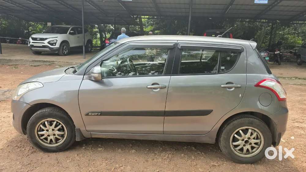 Maruti Suzuki Swift 2012 Diesel 173000 Km Driven