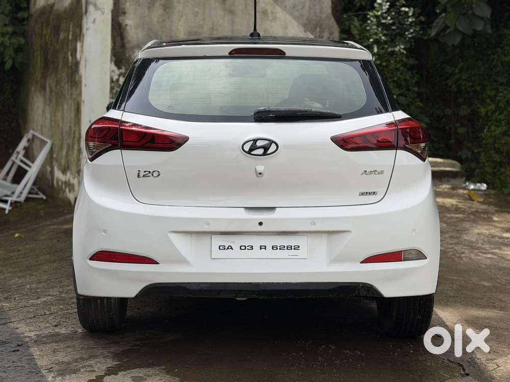 Hyundai I20 Petrol Asta Option, 2016, Petrol