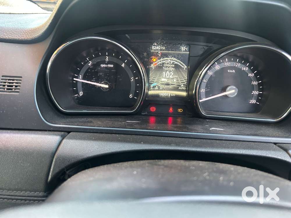 Tata Hexa 2.2 Xt 4x2 7 Str, 2017, Diesel