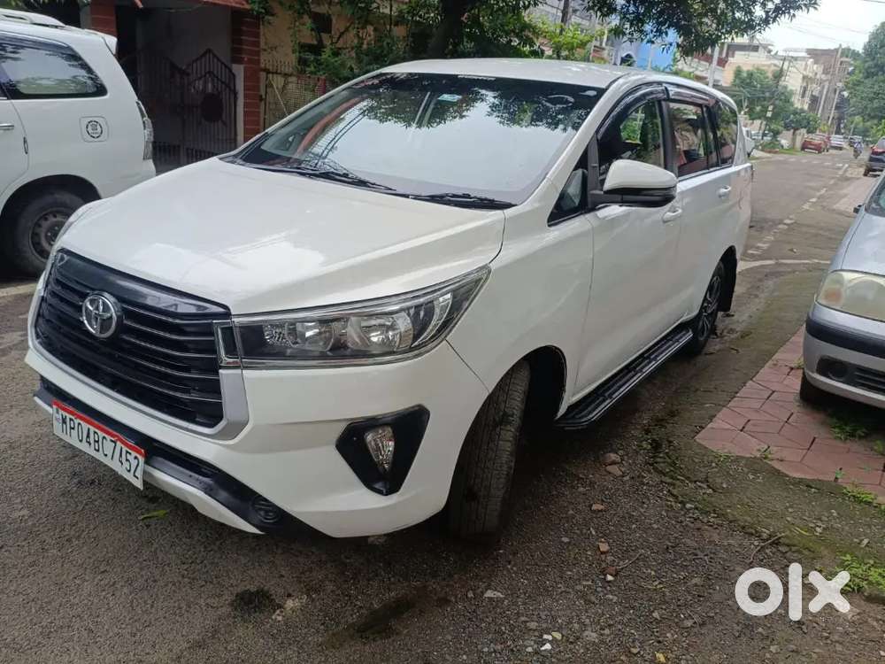 Toyota Innova Crysta 2023