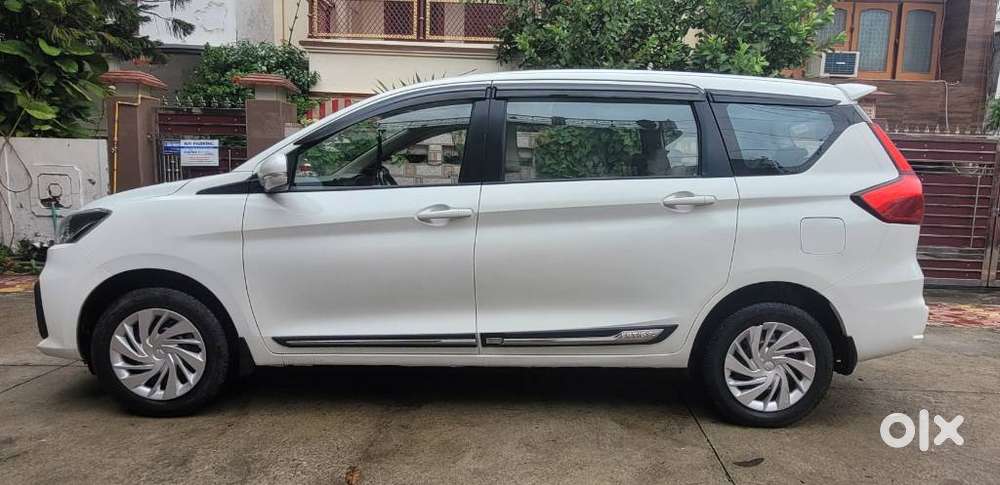 Maruti Suzuki Ertiga Vxi (o) Cng, 2025, Cng & Hybrids