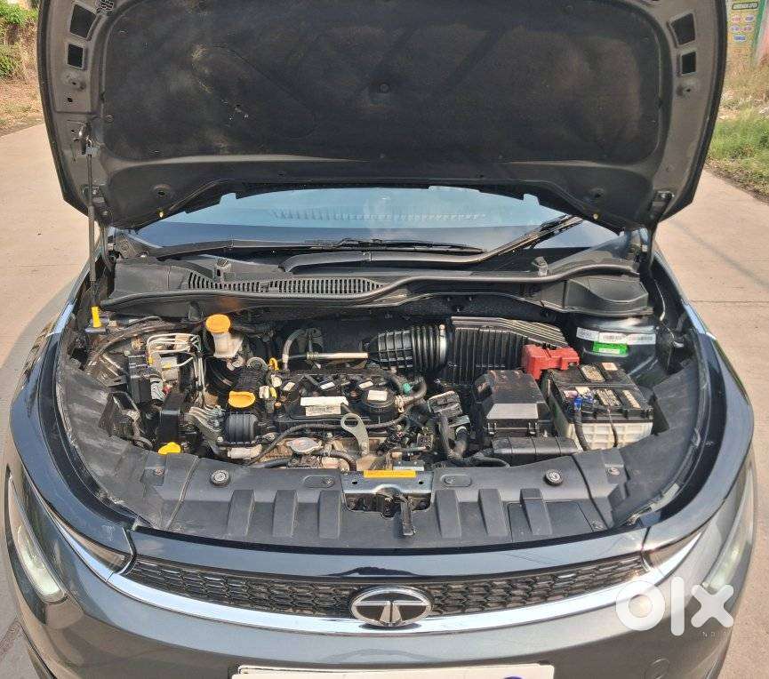 Tata Altroz Xz, 2022, Petrol