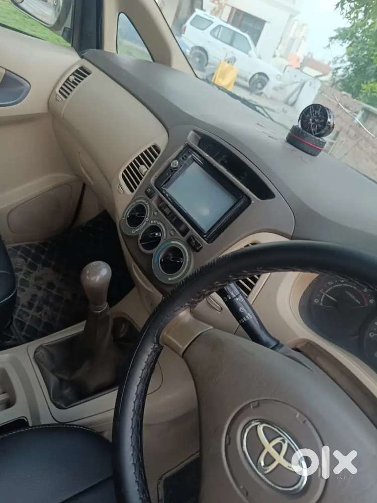 Toyota Innova 2007