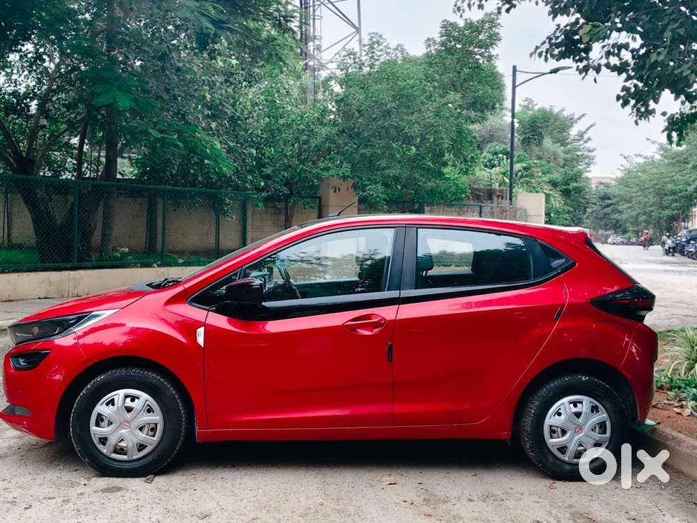 Tata Altroz 1.2 Xe Plus Petrol, 2021, Petrol