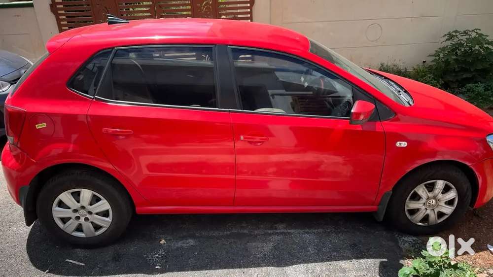 Volkswagen Polo Breeze 2010
