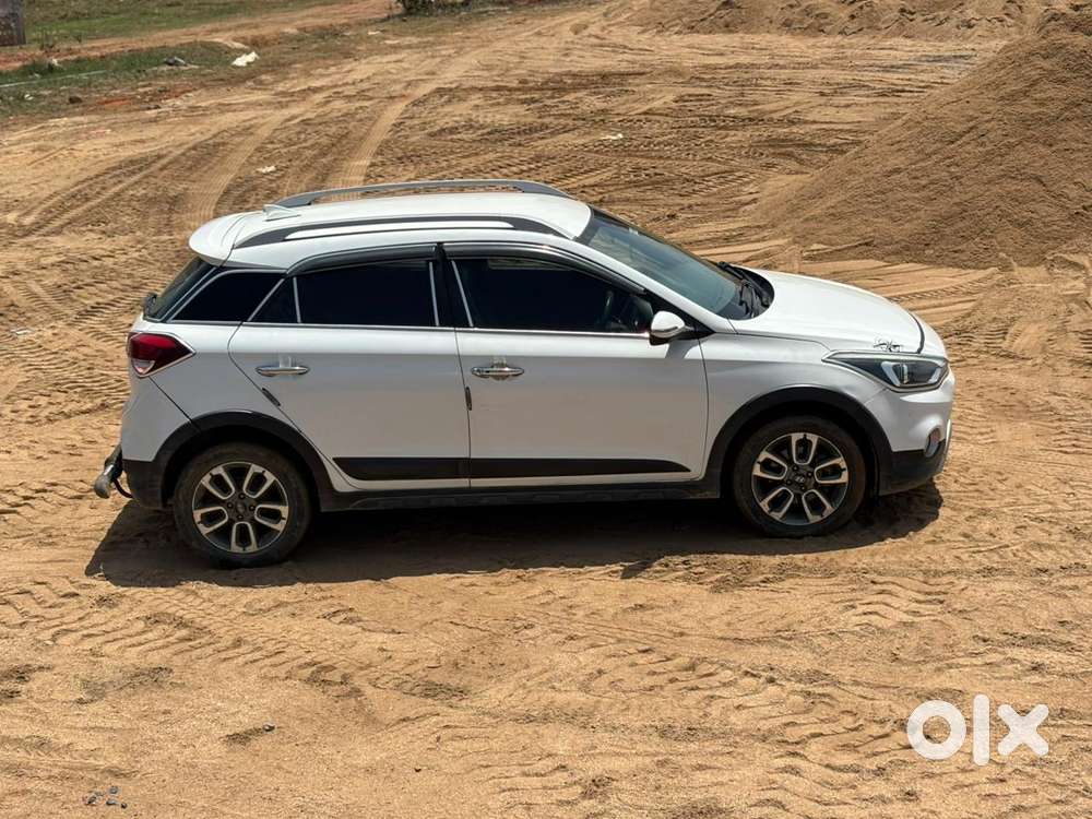 Hyundai I20 Active Sx Petrol, 2018, Petrol