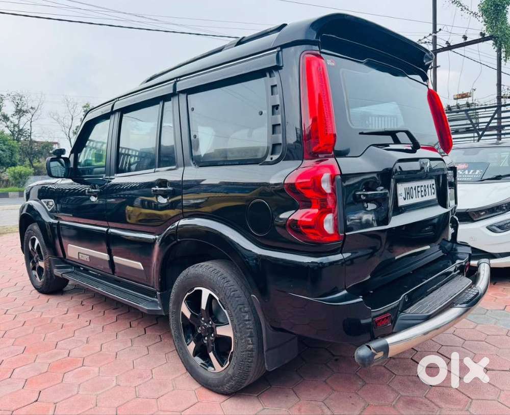 Mahindra Scorpio Classic 2.2 S 11 Mt 7 Str, 2023, Diesel