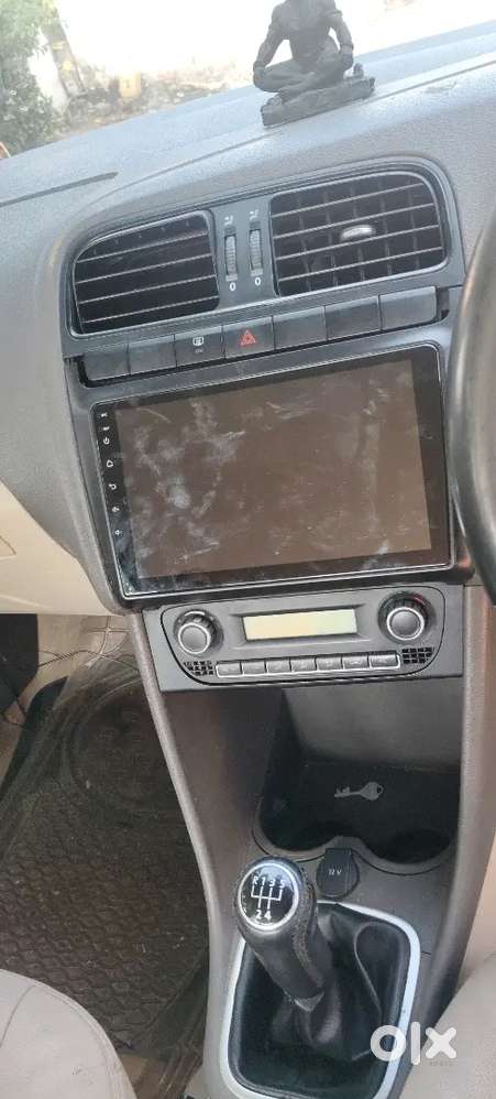 Volkswagen Vento Petrol Manual 2011