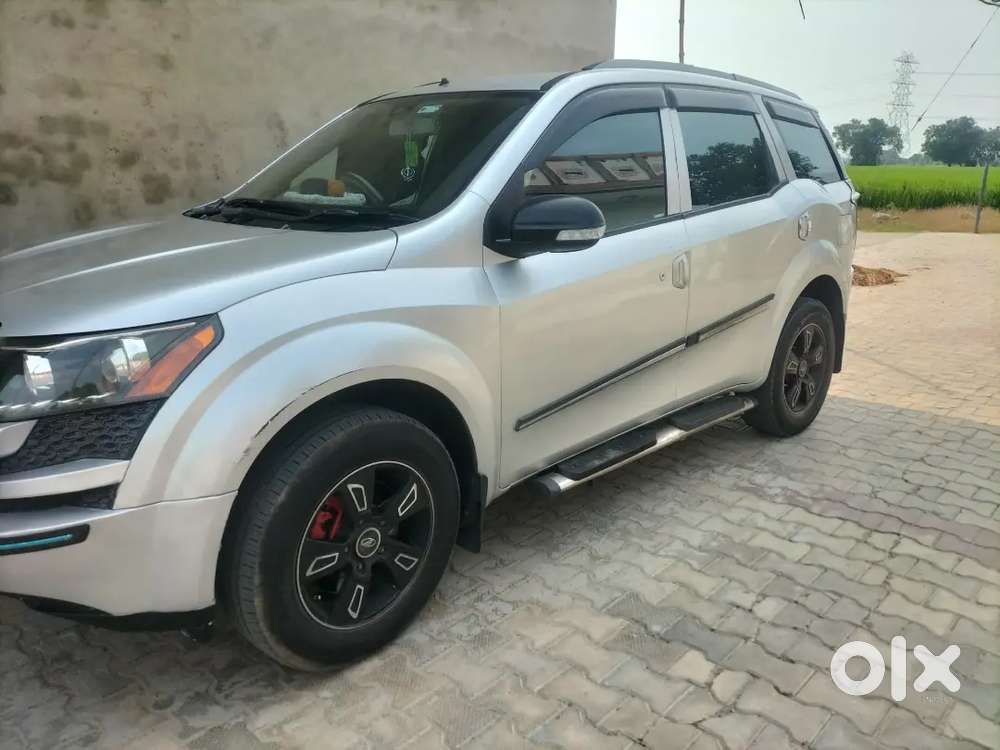 Mahindra Xuv500 2.2 W4 2014