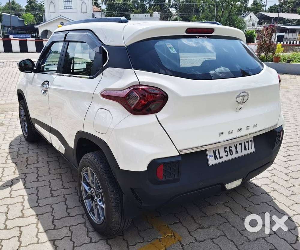 Tata Punch Camo Adventure Mt, 2022, Petrol