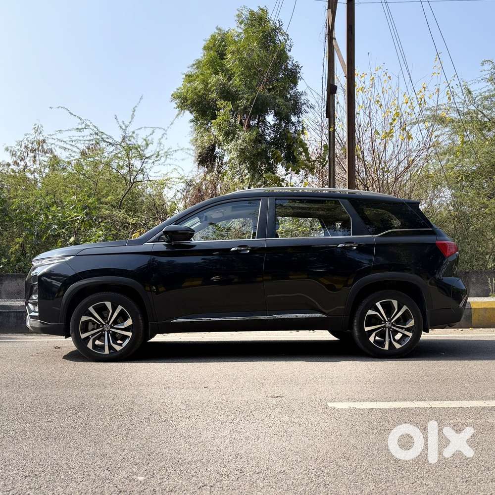 Mg Hector Plus Sharp Pro 1.5 Turbo Petrol Cvt 6 Str, 2023, Petrol