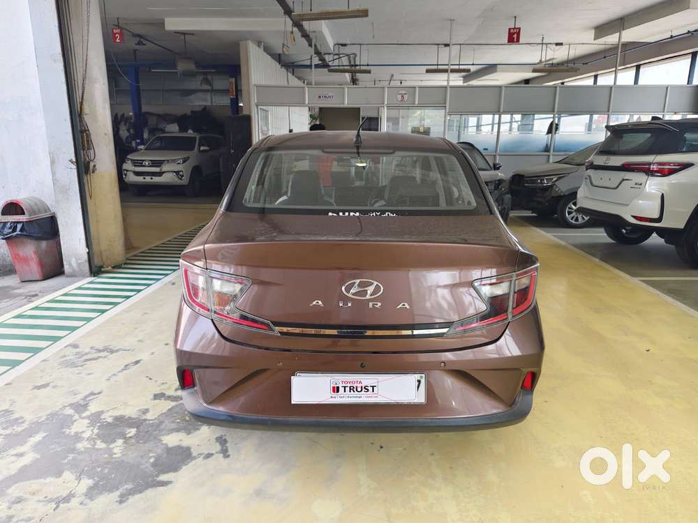 Hyundai Aura 1.2 S Petrol Amt, 2020, Petrol