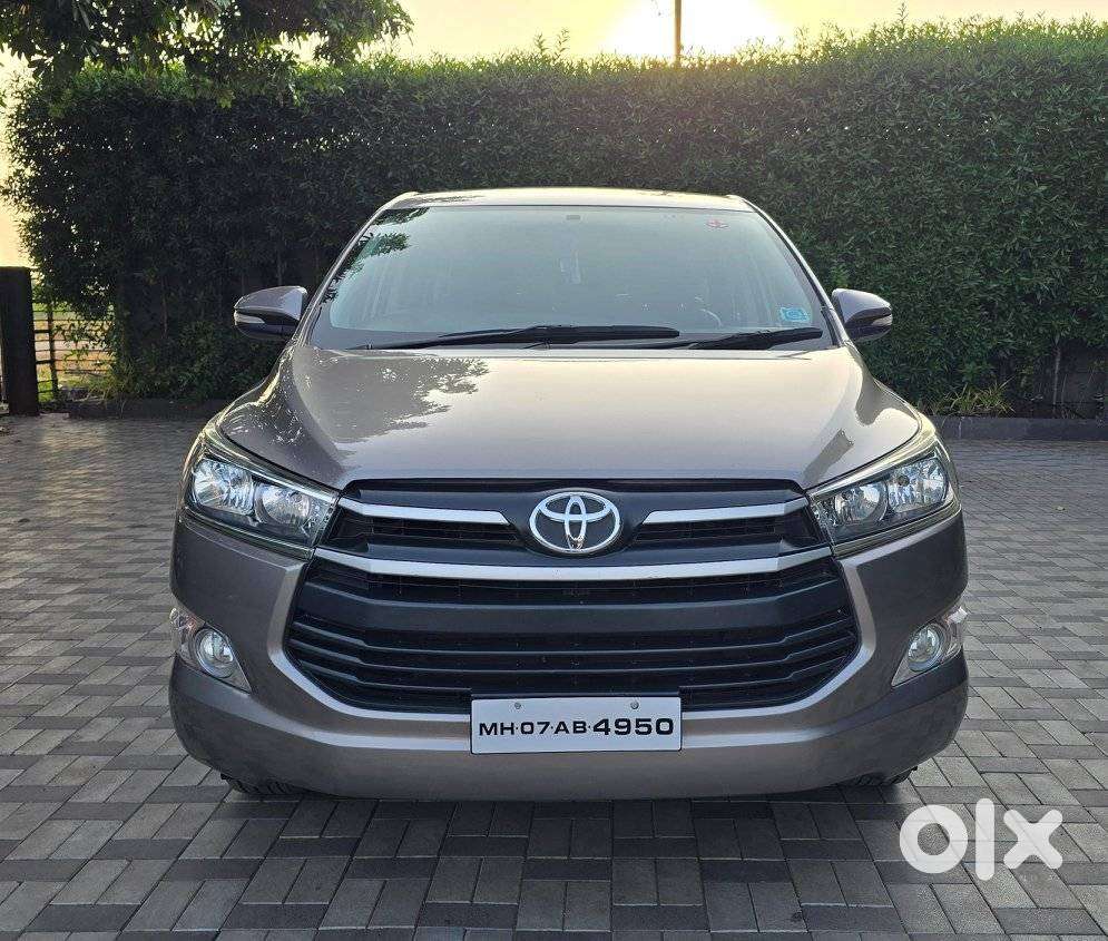 Toyota Innova Crysta 2.8 Gx At, 2016, Diesel