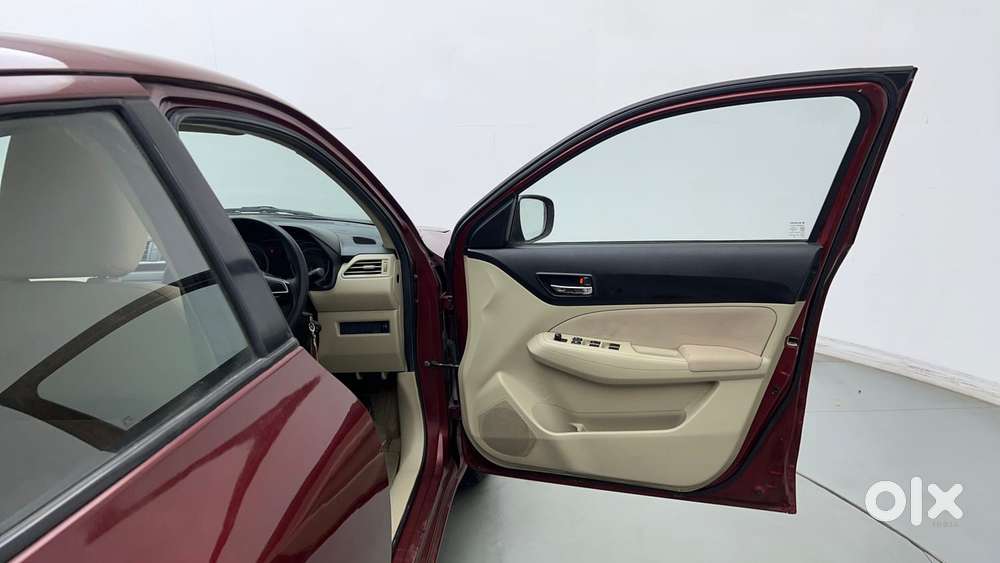 Maruti Suzuki Dzire 1.2 Vxi Amt, 2018, Petrol