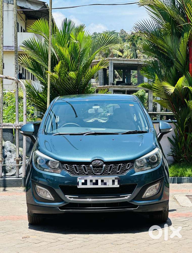 Mahindra Marazzo M8, 2018, Diesel