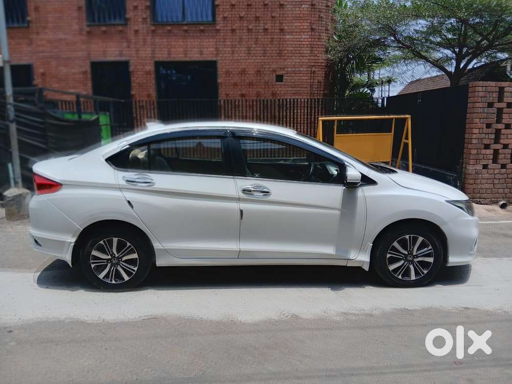 Honda City I-vtec Cvt V, 2017, Petrol