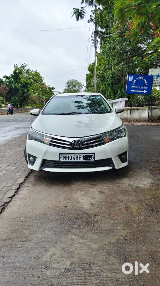 Toyota Corolla Altis 2016