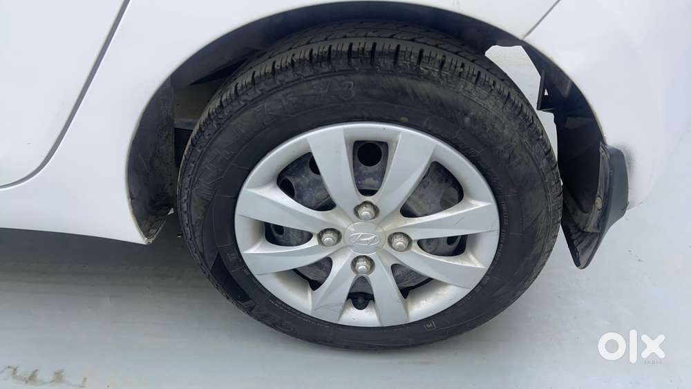 Hyundai Eon Magna +, 2013, Petrol
