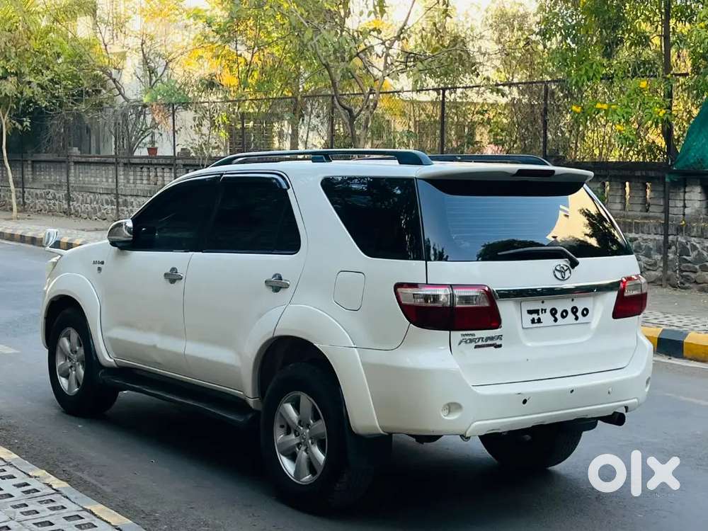 Toyota Fortuner 3.0 2011