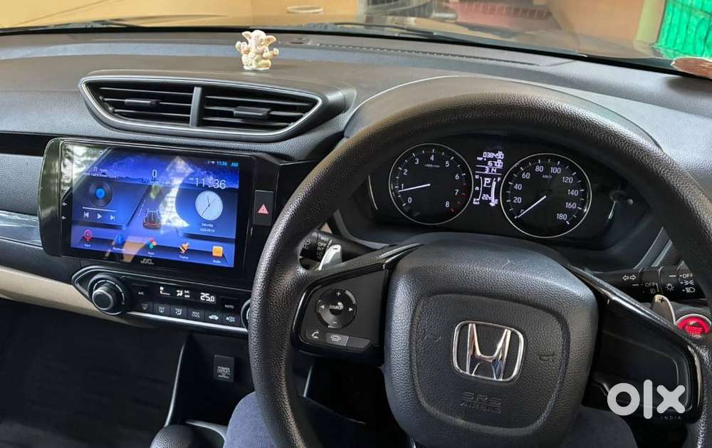 Like new Honda Amaze 1.5 V CVT 2018