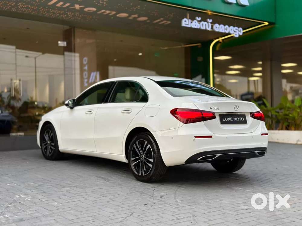 Mercedes-benz A-class Limousine 200, 2023, Petrol