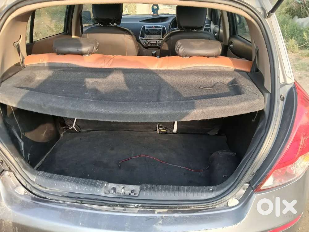 Hyundai I20 2012 Diesel 90000 Km Driven