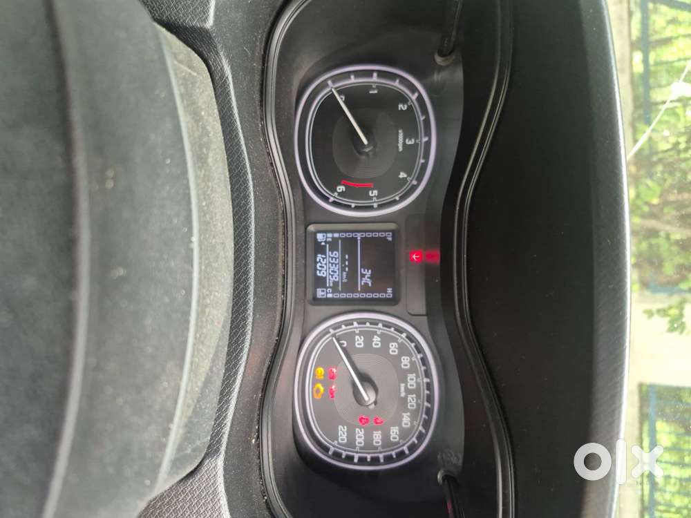 Full Feature. We Condition. Dec 2018 Model, Excellent Milage.