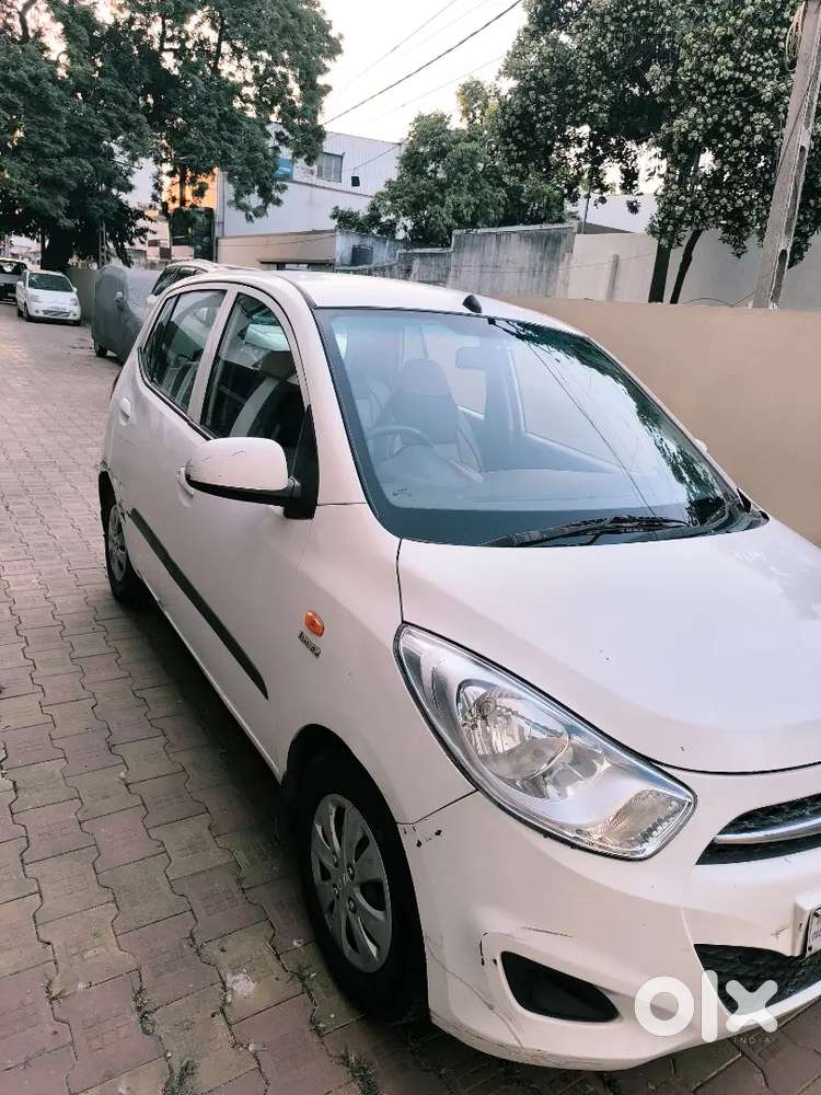 Hyundai I10 Sportz 2010