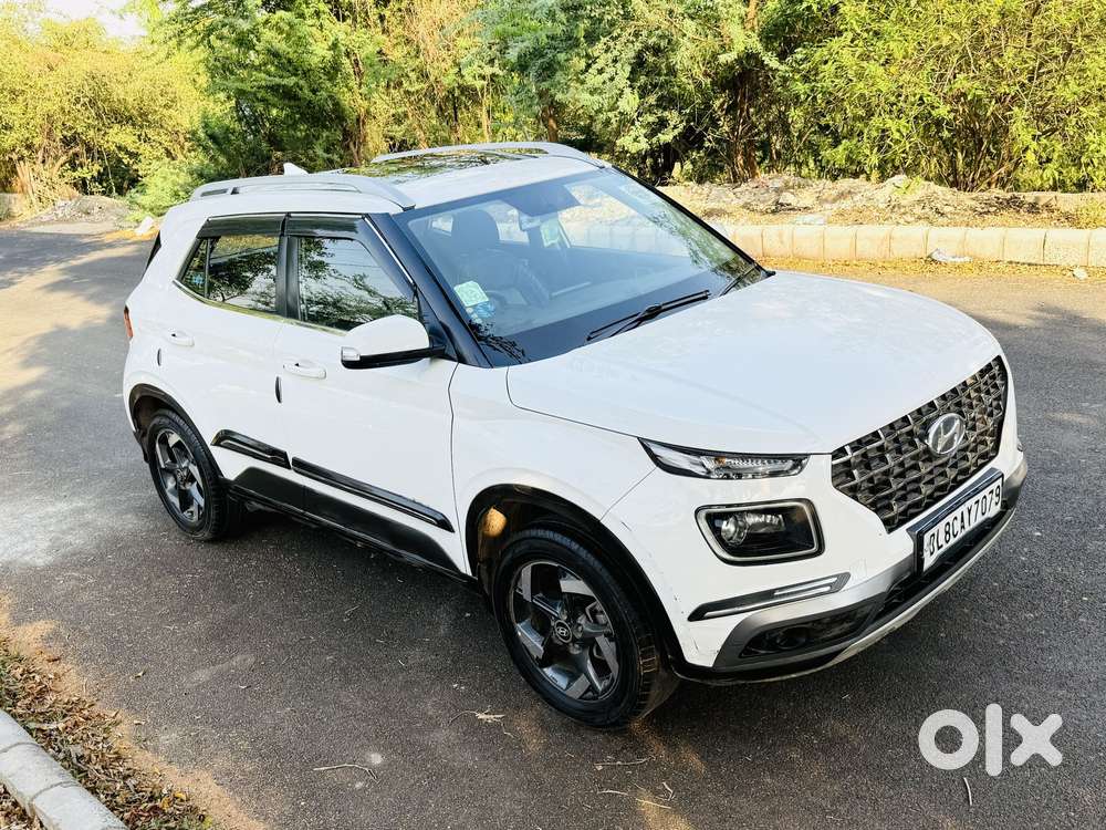 Hyundai Venue 1.5 Crdi Sx (o) Dual Tone, 2019, Diesel