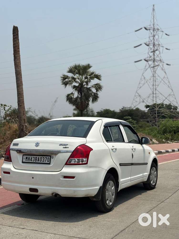 Maruti Suzuki Swift Dzire Vdi Optional, 2015, Diesel