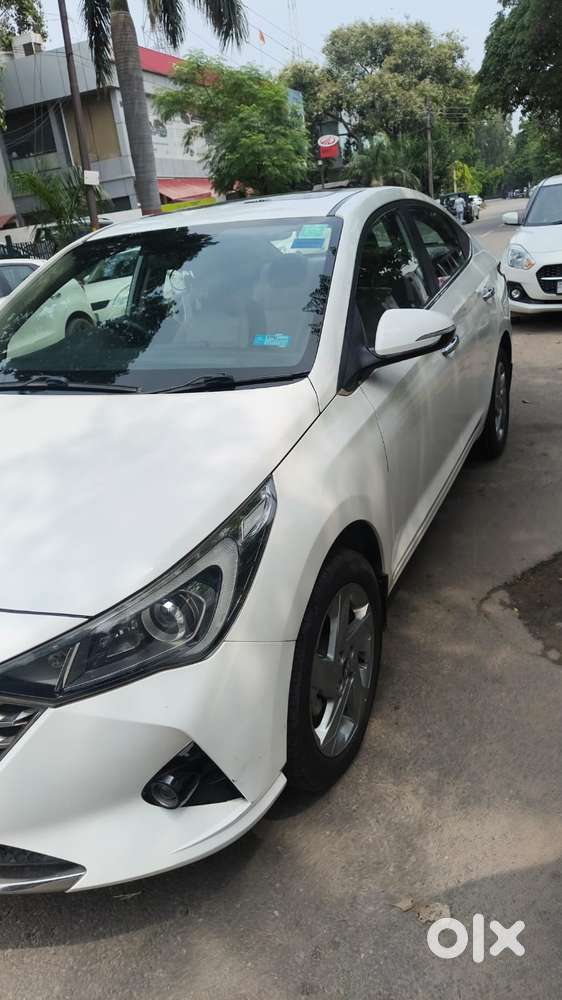 Hyundai Fluidic Verna 1.6 Vtvt Sx, 2021, Petrol