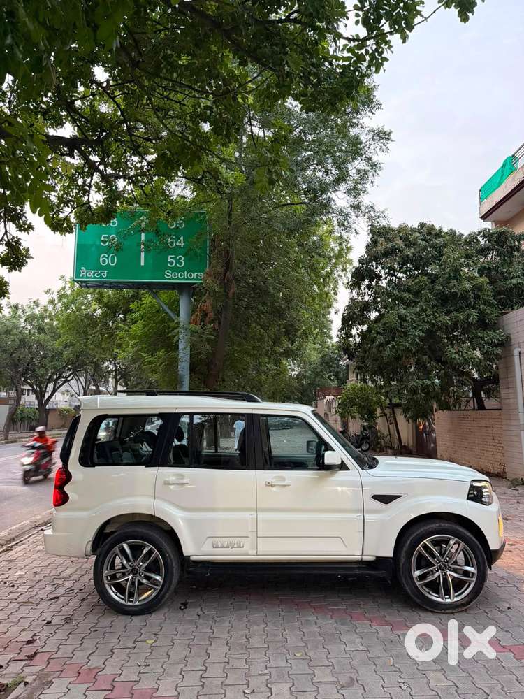 Mahindra Scorpio S11 Mt 7s, 2020, Diesel