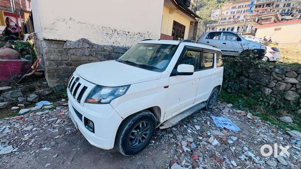 Mahindra Tuv 300 2018 Diesel Good Condition