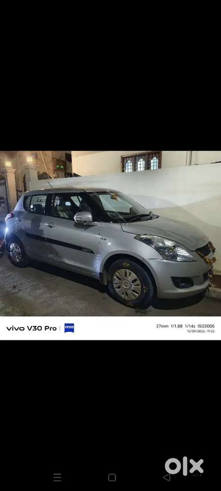 Maruti Suzuki Swift 2012 Diesel 80000 Km Driven