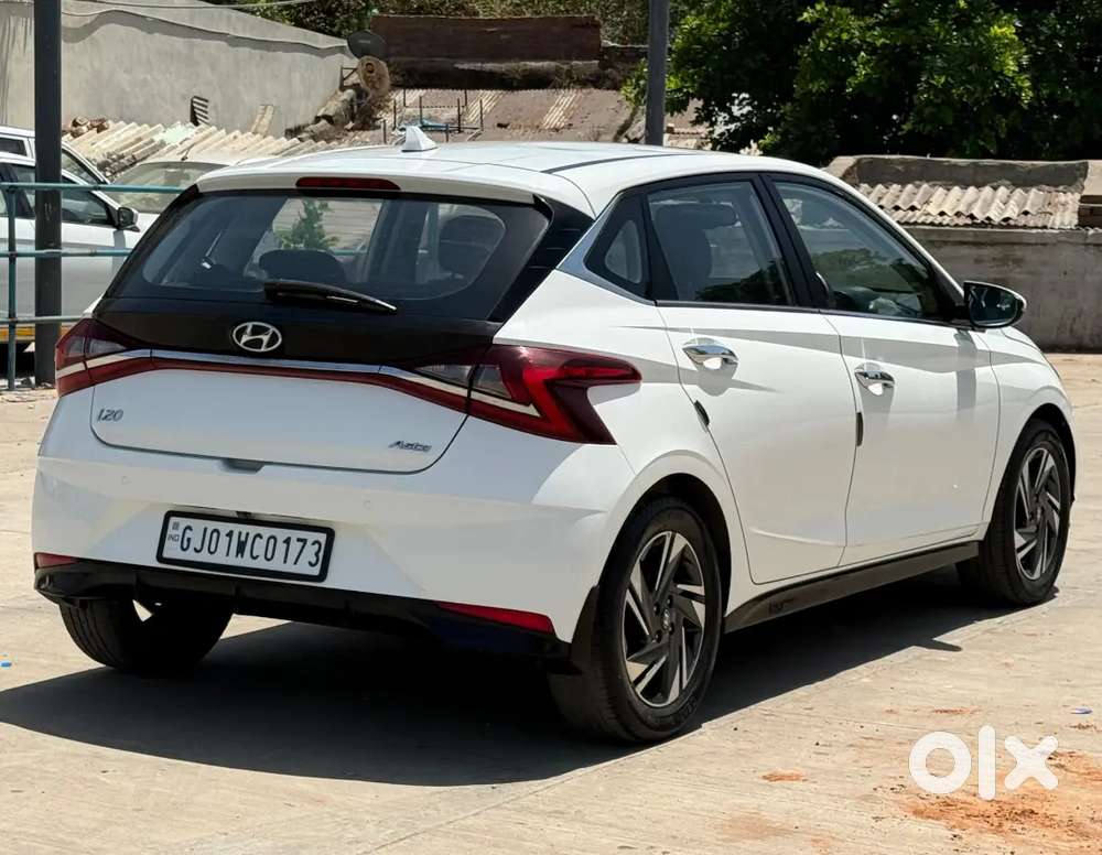 2021 Hyundai I20 Kappa Opt Petrol  Sunroof  1st Owner  White.