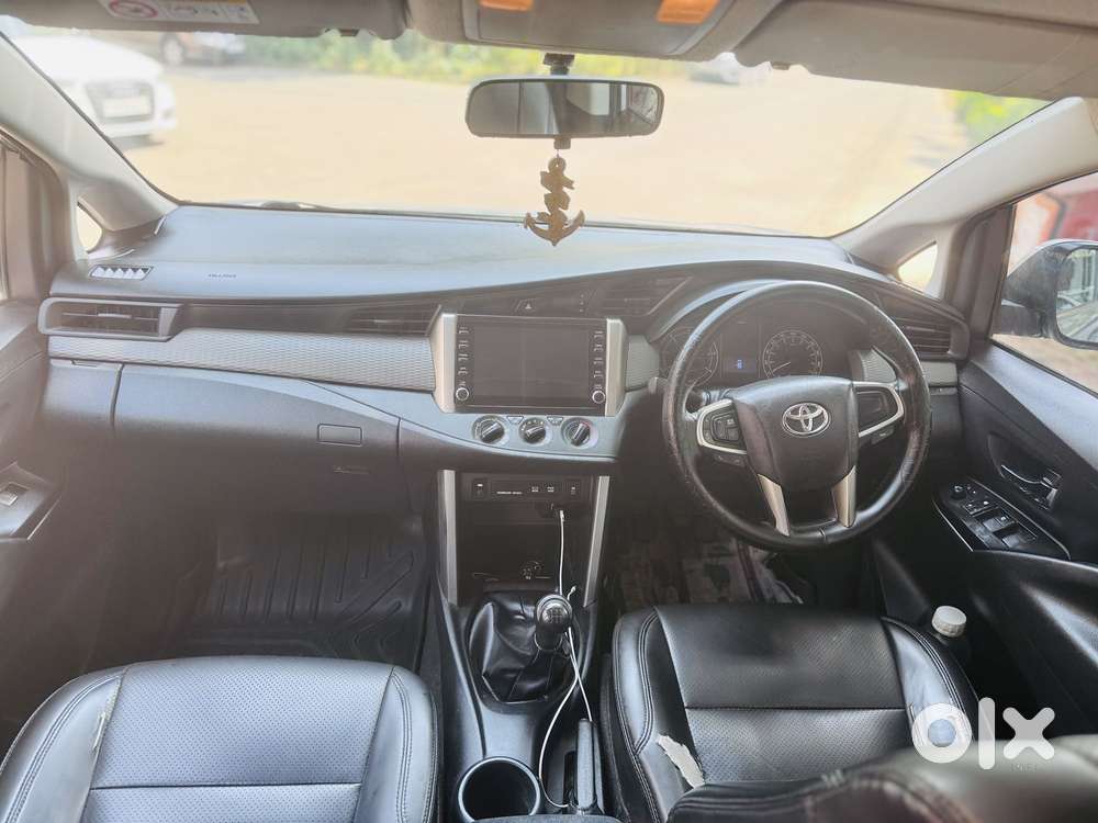 Toyota Innova Crysta [2020-ongoing] 2.7 Gx Mt 7 Str, 2022, Diesel