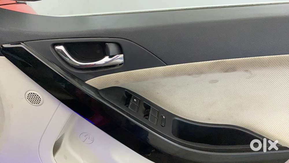 Tata Nexon 1.2 Revotron Xz Plus Premium, 2021, Petrol