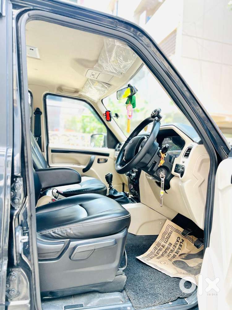 Mahindra Scorpio Classic 2.2 S 11 Mt 7 Str, 2023, Diesel