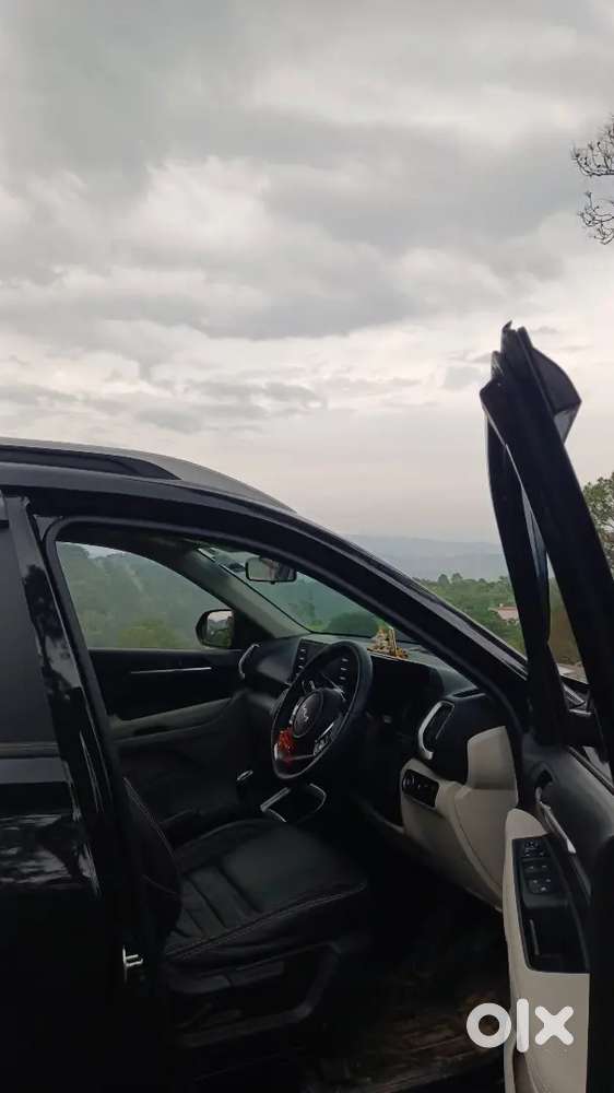 Kia Sonet 1.0 Htk 2025 Just 8 Months Old