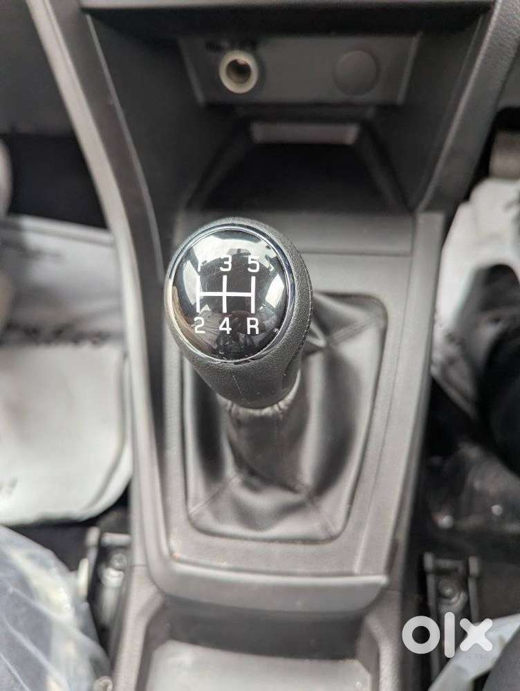 Maruti Suzuki Brezza 1.5 Lxi Smart Hybrid, 2026, Petrol