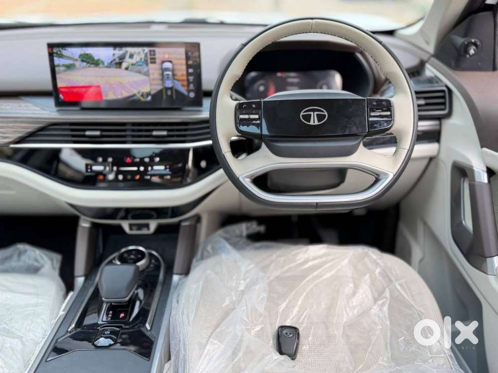 Tata Safari Accomplished X Plus 7 Str Stealth Edition At, 2026, Dies..
