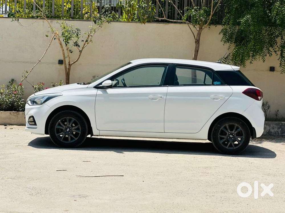 Hyundai I20 Sportz Plus, 2019, Petrol