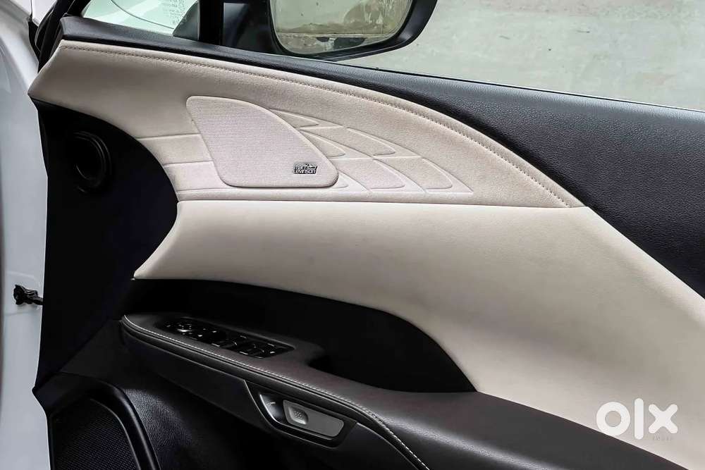 Lexus Rx, 2025, Petrol