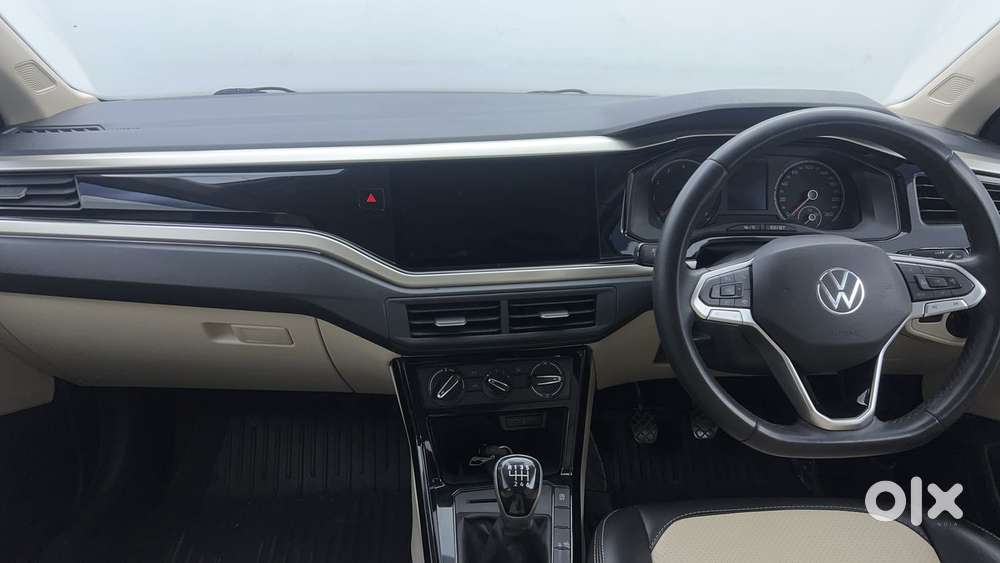 Volkswagen Virtus Highline Plus 1.0 Tsi At, 2024, Petrol