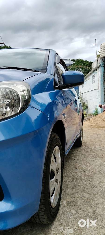 Honda Brio Petrol 2013