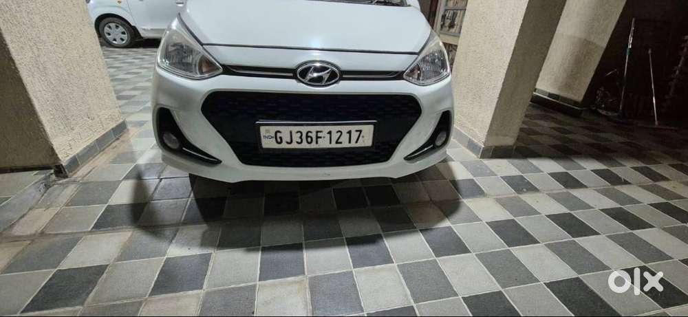 Hyundai Grand I10 2017 Cng & Hybrids Good Condition