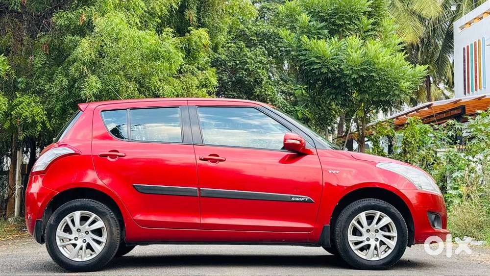 Maruti Suzuki Swift Zxi, 2014, Petrol