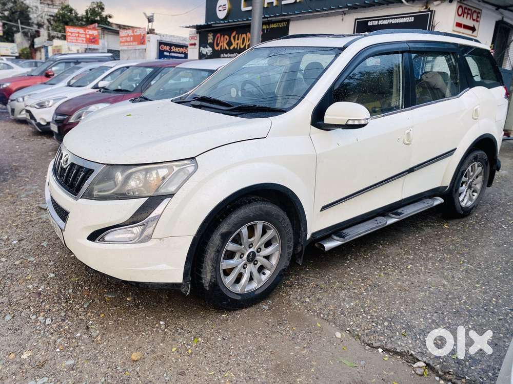 Mahindra Xuv500 2.2 W10 Sportz Edition Mt, 2016, Diesel