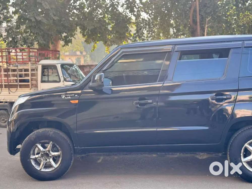 Mahindra Tuv 300 2018 Diesel Well Maintained